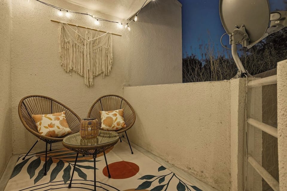 3rd Private Balcony - access from Master