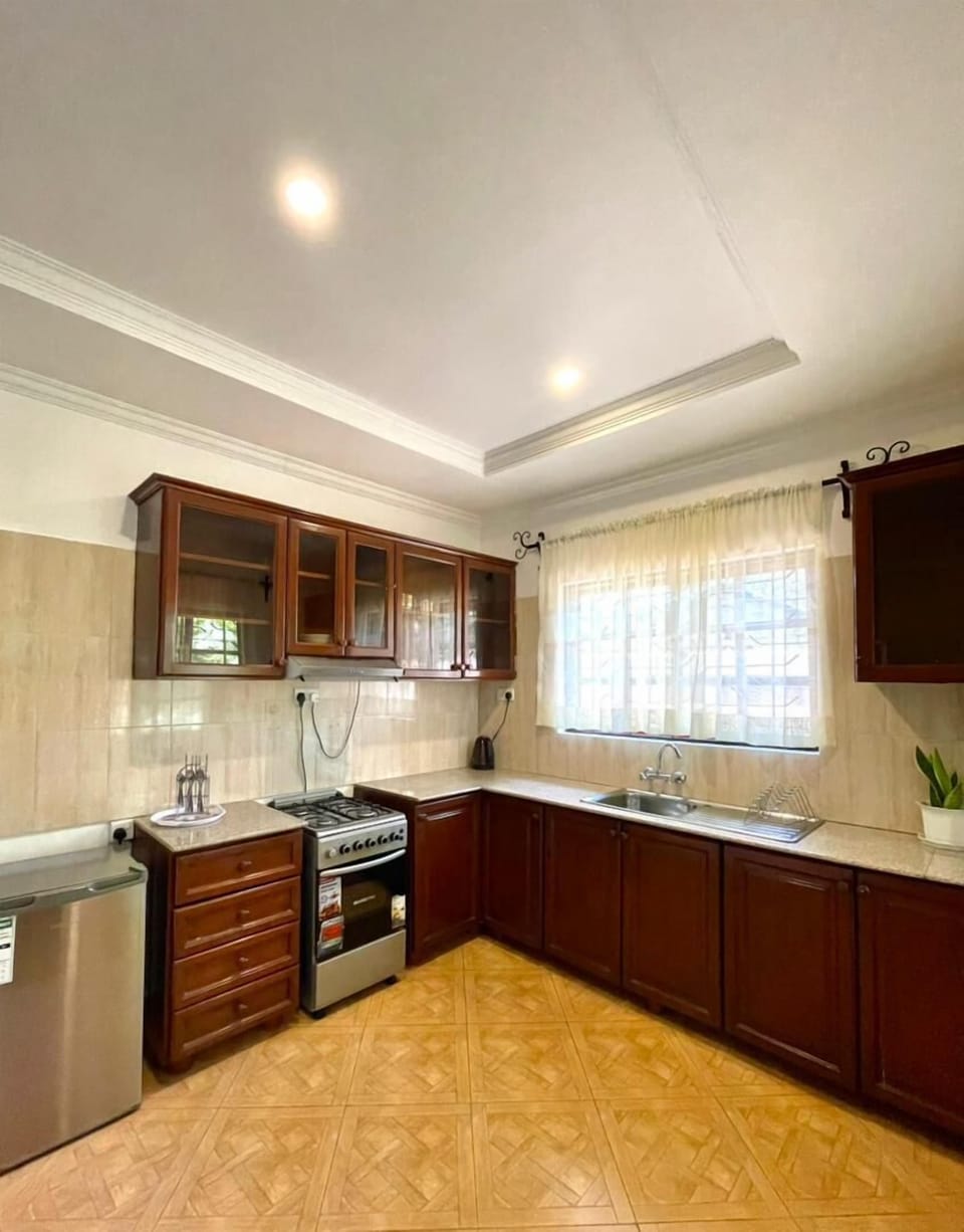 Mini-fridge, dishwasher, dining tables