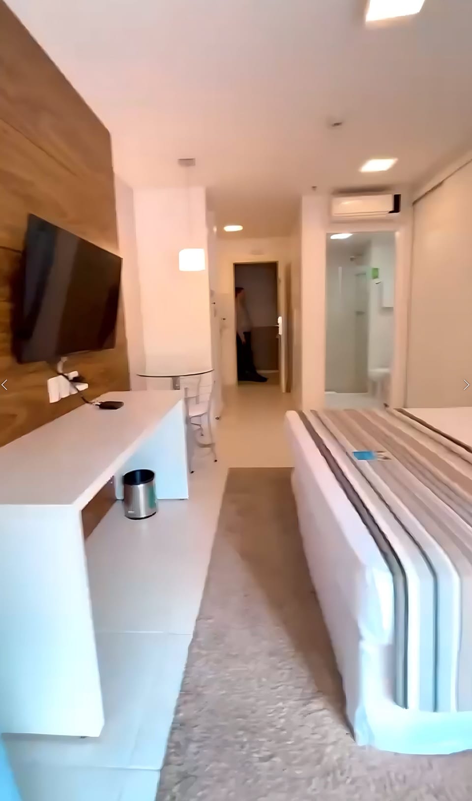 Suite | Interior