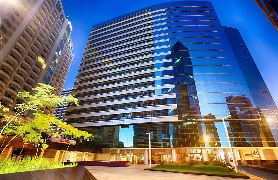 Suite | Exterior