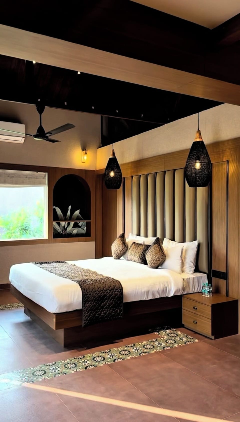 Premium Room, Balcony, River View | In-room safe, desk, laptop workspace, blackout drapes