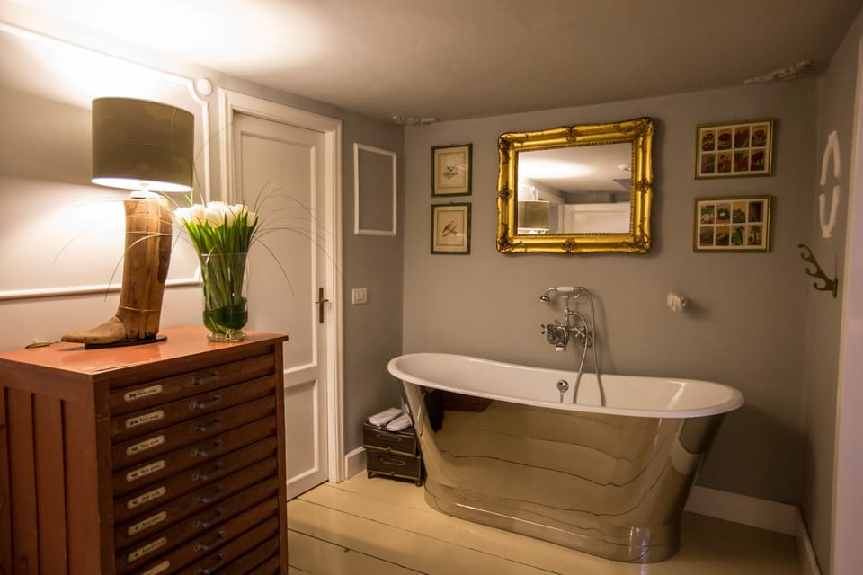Premium Double Room, Annex Building (in the garden) | Bathroom | Separate tub and shower, free toiletries, hair dryer, slippers