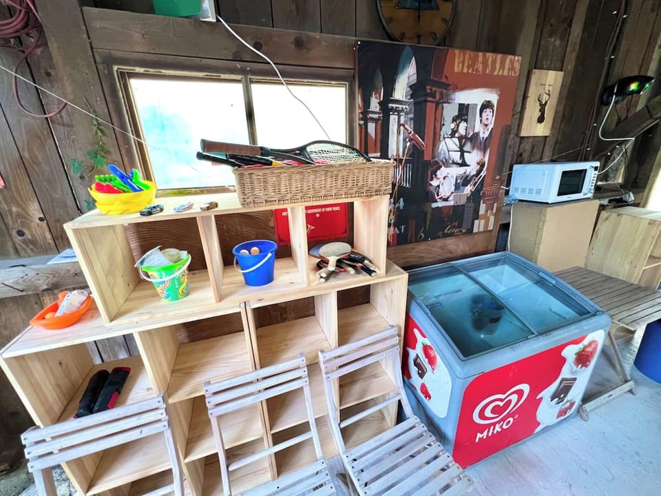 Game room