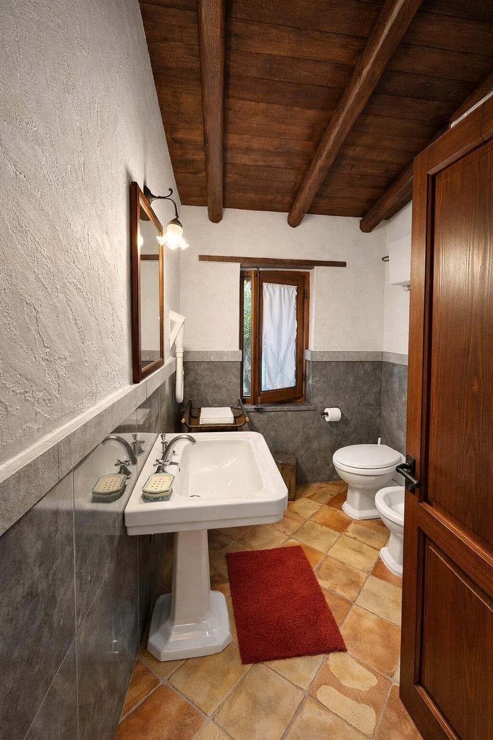 Standard Double Room, Patio, Garden View | Bathroom | Shower, free toiletries, hair dryer, bidet