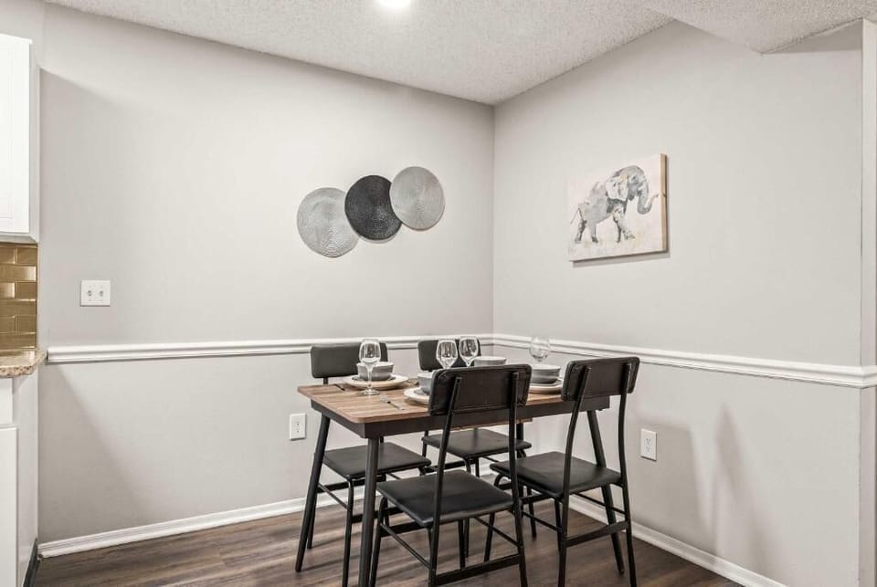 Apartment, Patio