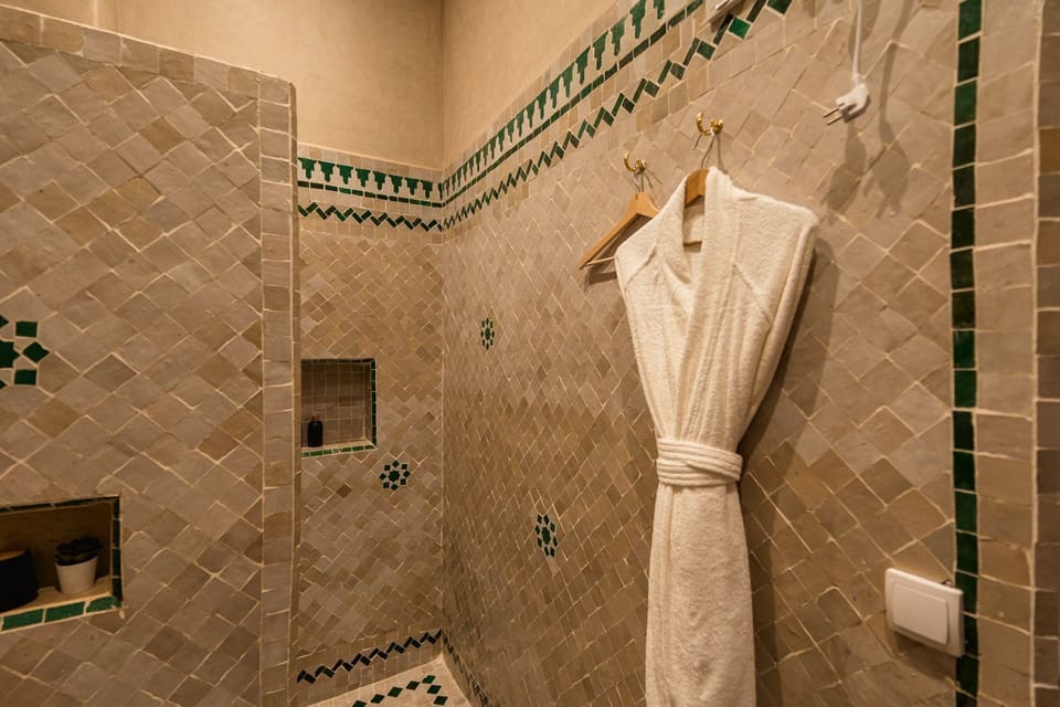 Comfort Room, 1 Bedroom, Private Bathroom, Garden View | Bathroom | Hair dryer, towels, soap, shampoo