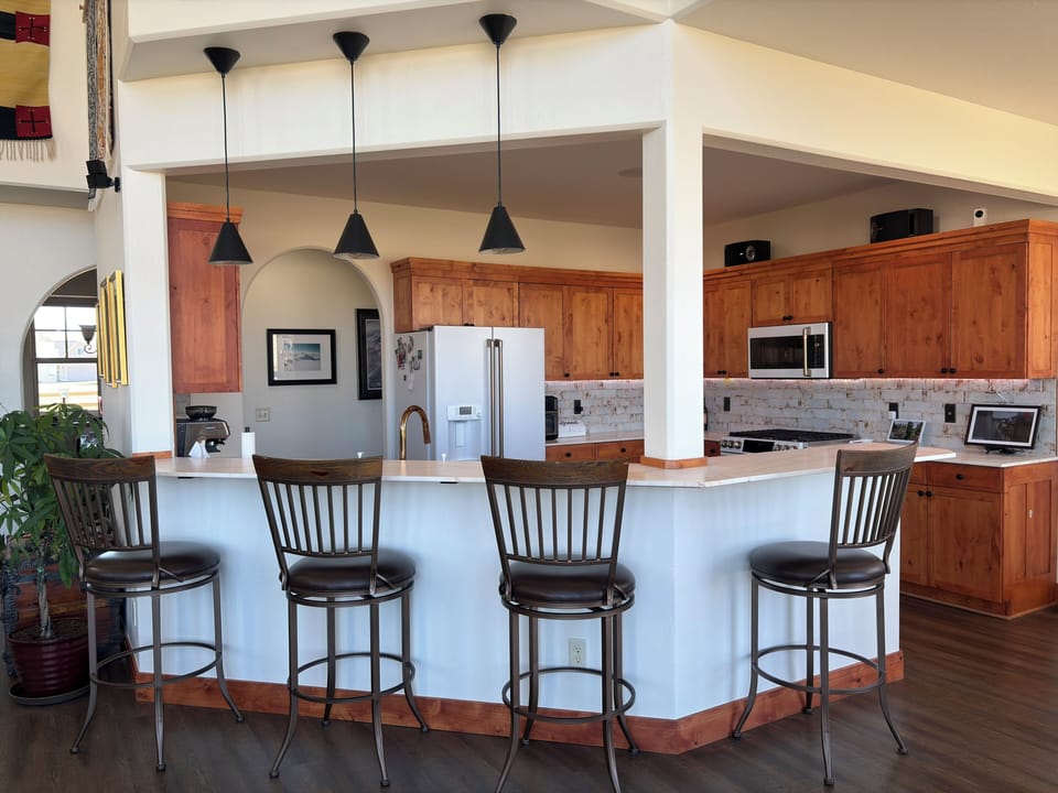 Full kitchen, with all the amenities, to cook family dinners just like home!