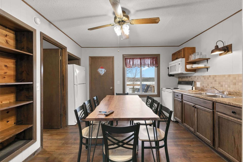 Welcome to our cozy kitchen! 🏡