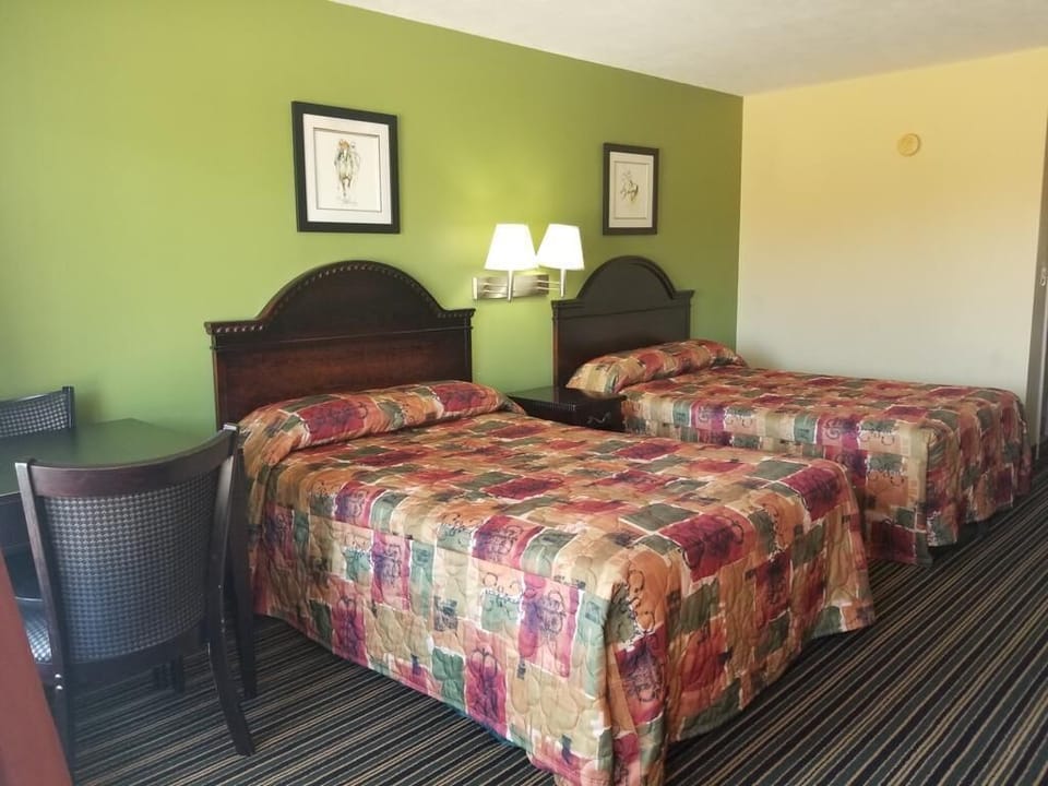 Soundproofing, iron/ironing board, free WiFi, bed sheets