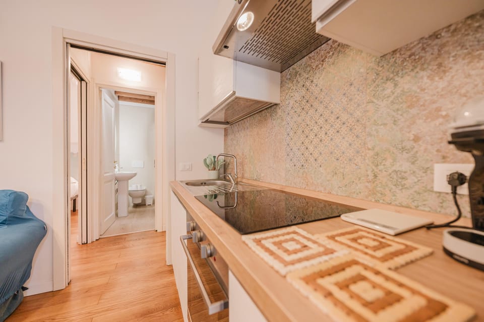 Apartment | Private kitchen | Fridge, microwave, oven, stovetop