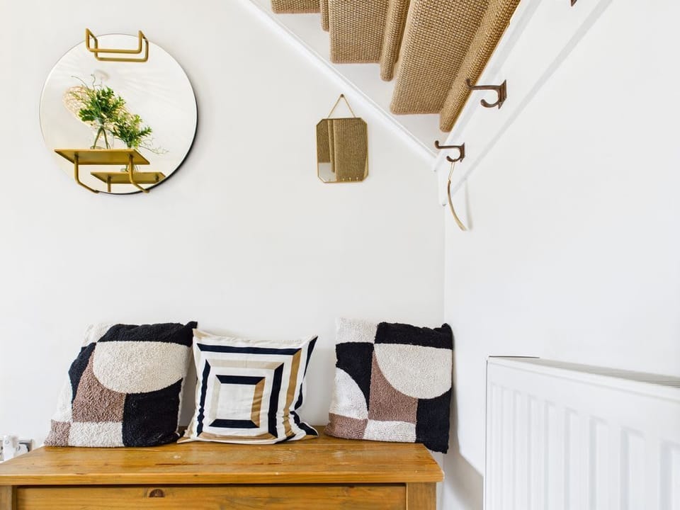 Luxury Beach Stay with Hot Tub