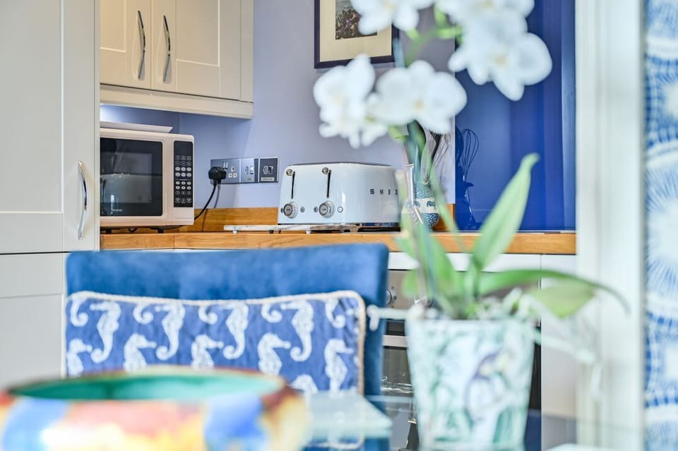 Muntham Apartment 4