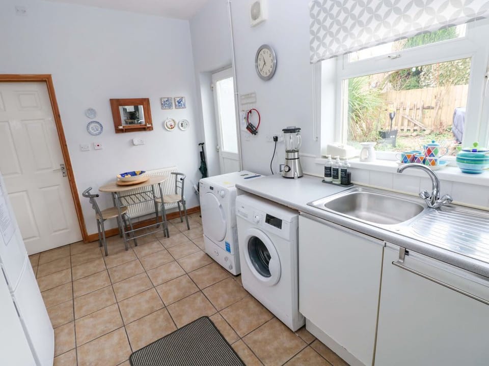 Tawe Cottage