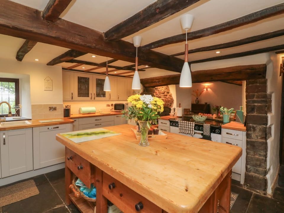 South Honeycroft Thatch