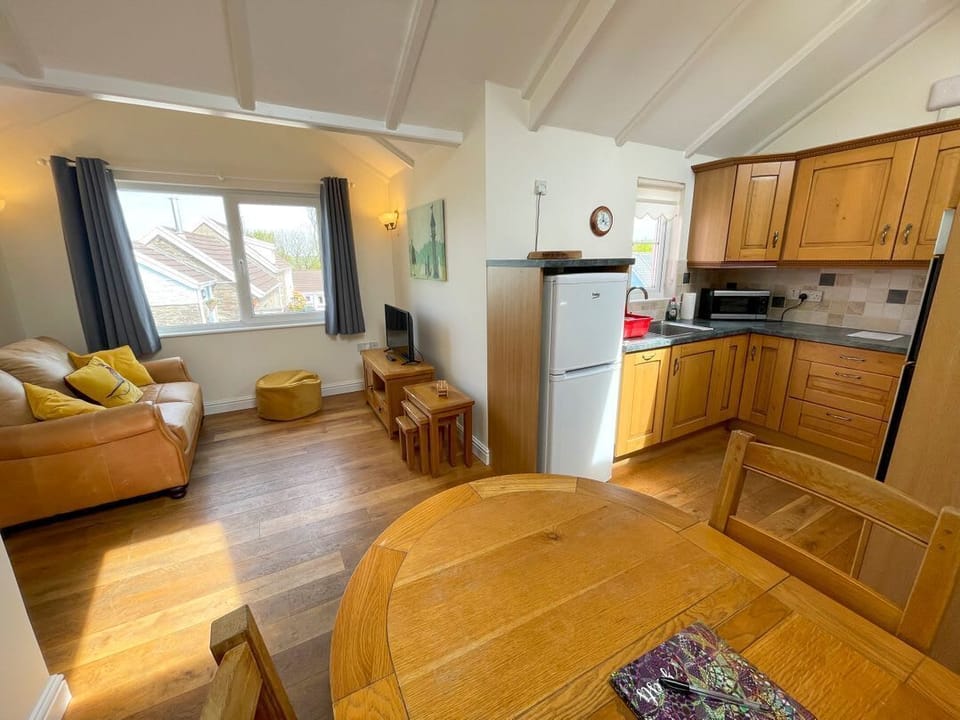 Pen- y- Bryn @ Canllefaes