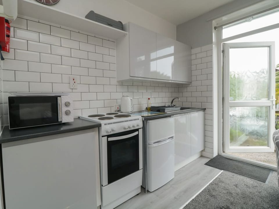 Flat 2, Big Tree Holiday Flats