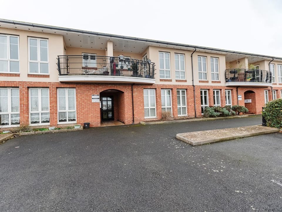 5 Mariners Wharf