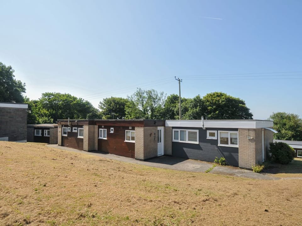 13 Hillside