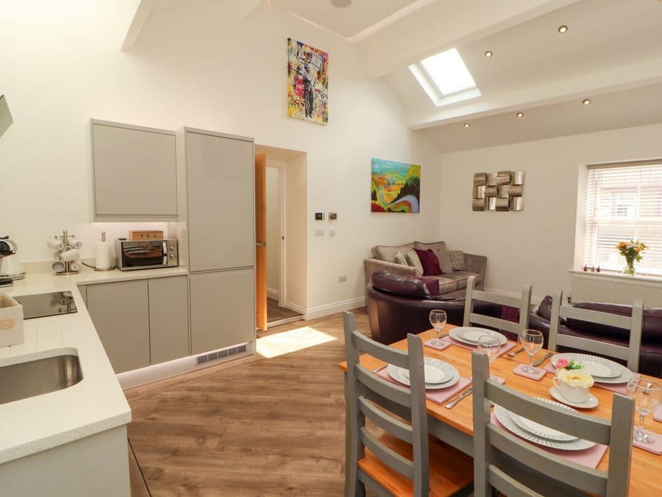 Lakes View Apartment 3