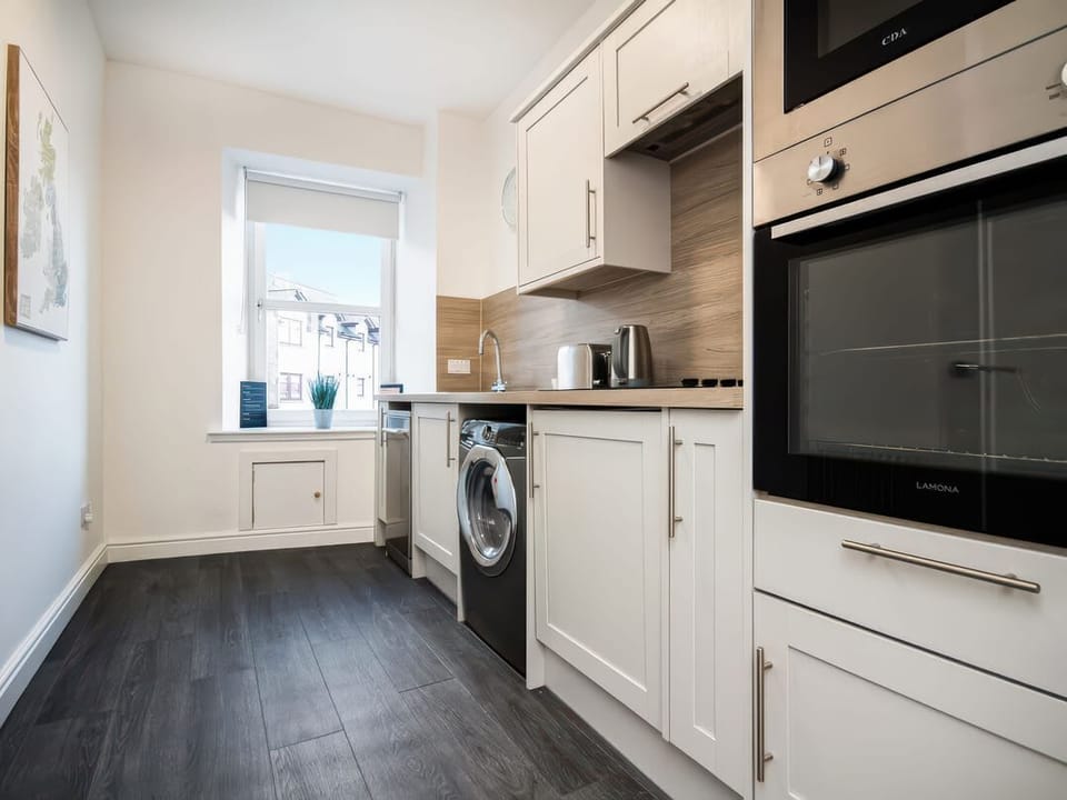4 Lower Kessock Street