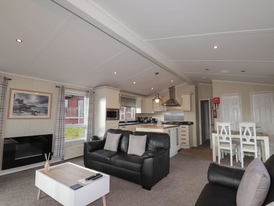 Tiree Lodge