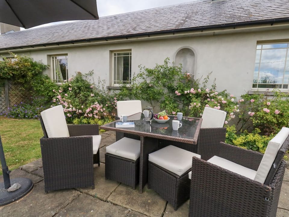 Mappowder Cottage