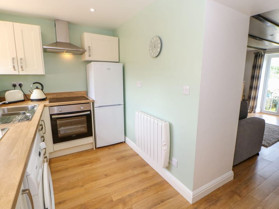 2 West Haswicks