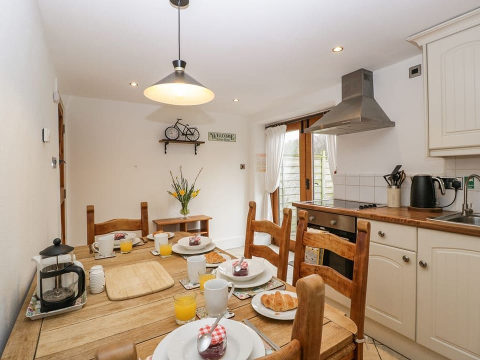 Beekeeper's Cottage