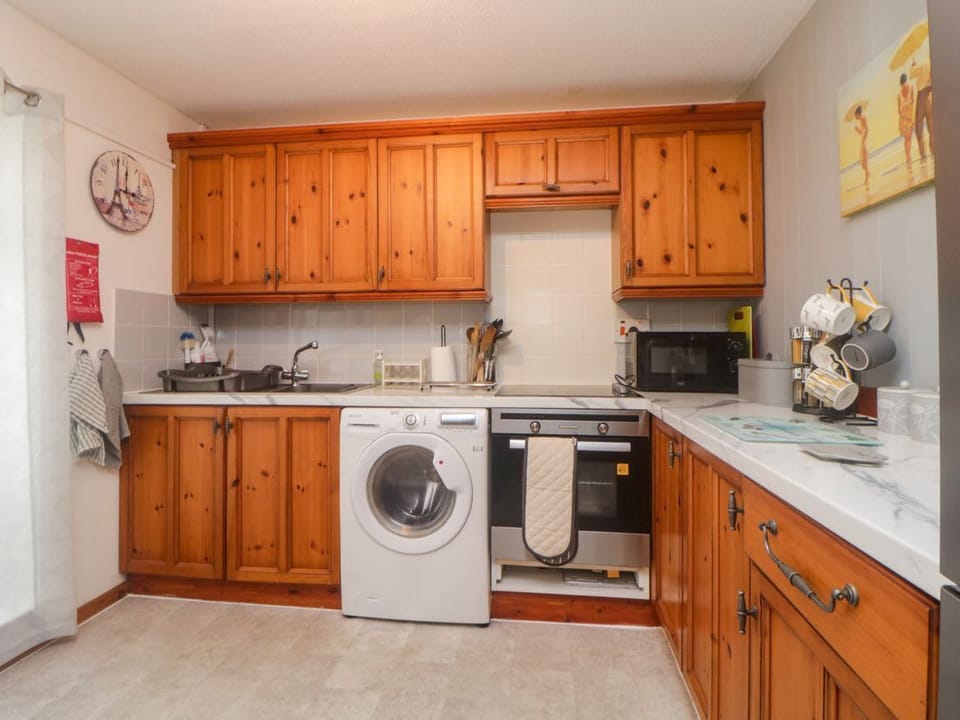 Manorcombe 40
