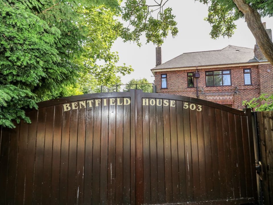 Bentfield House