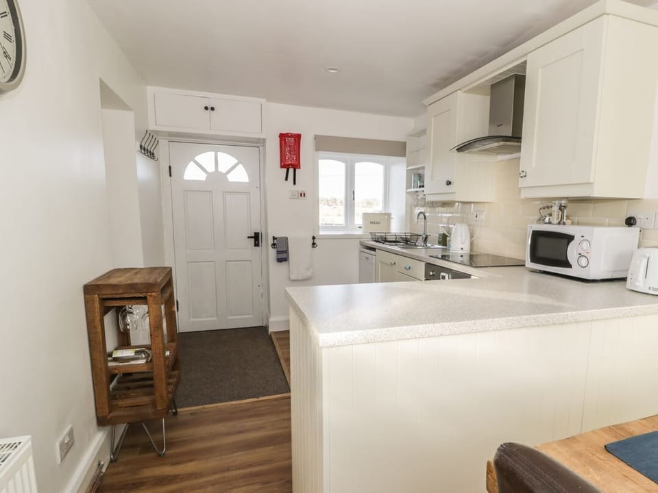 1 Dunkirk Cottages