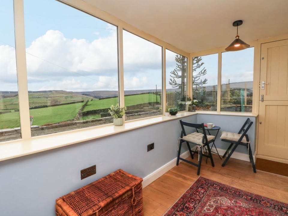 Stone &amp; Fleece Cottage