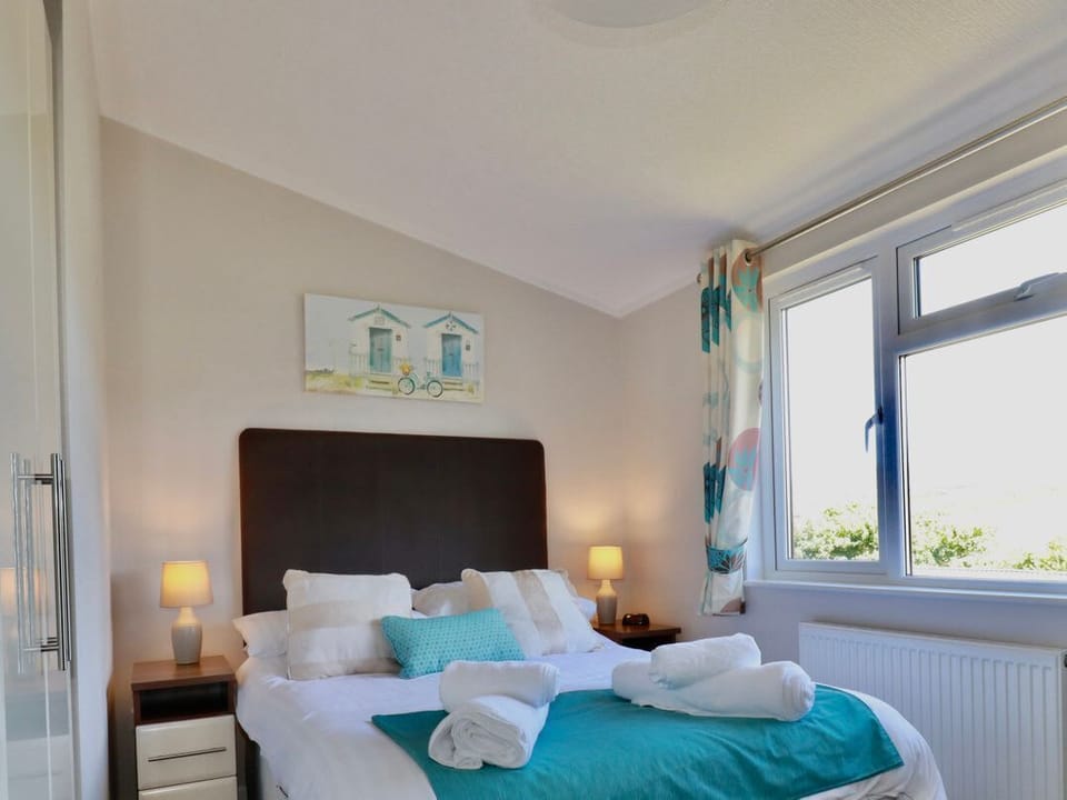 23 Bossiney Bay