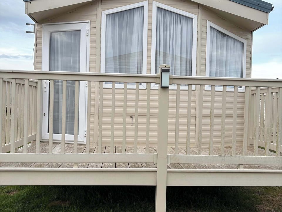 Caravan 607