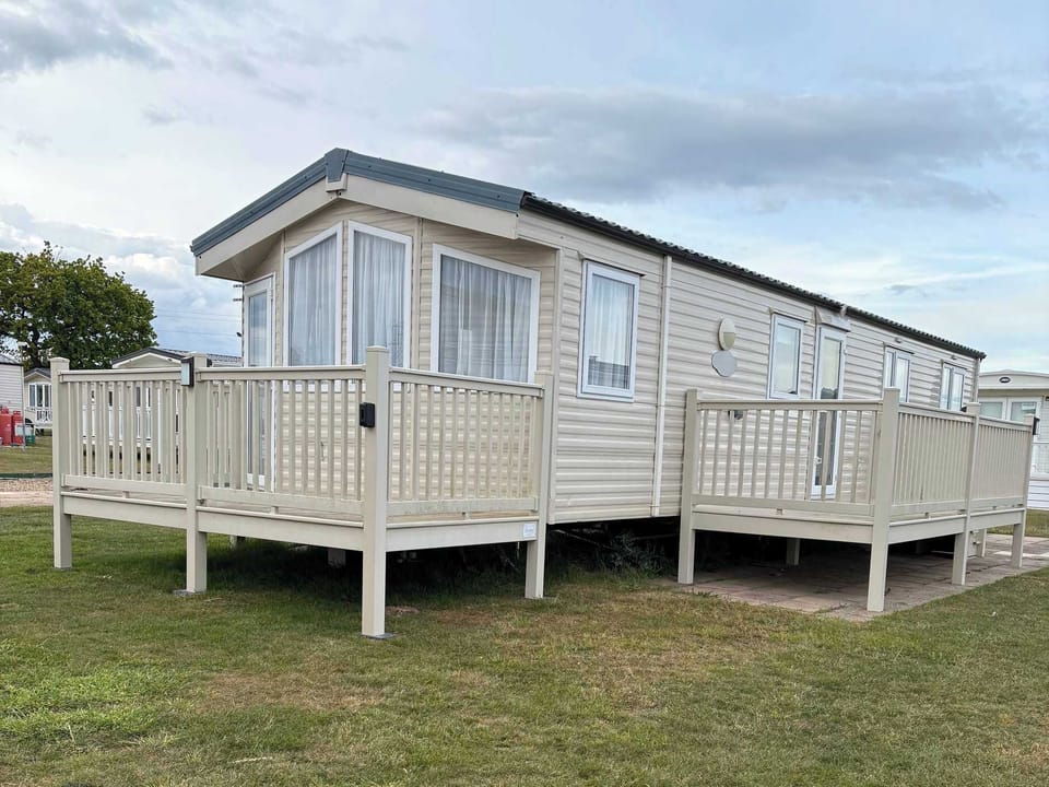 Caravan 607
