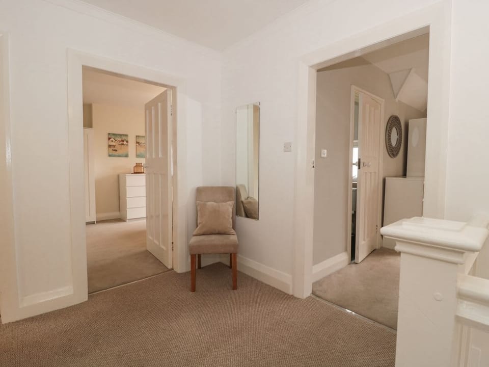 2 Moorlands