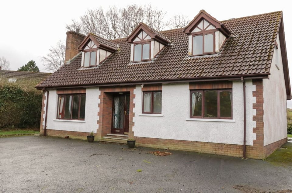 Tudor Lodge