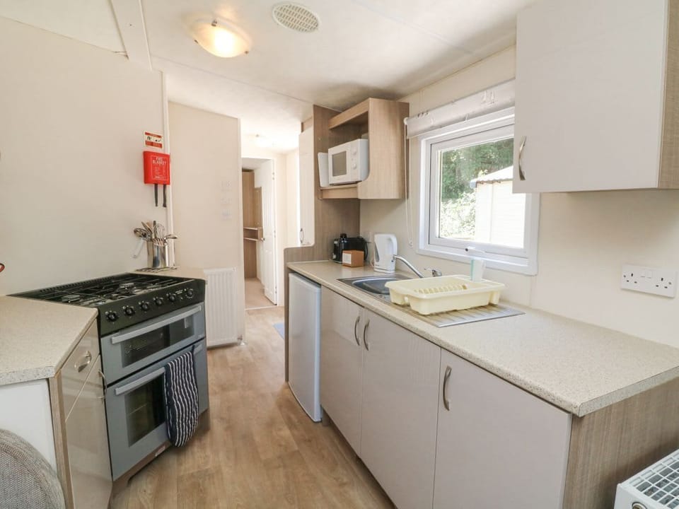 26 Manleigh Park