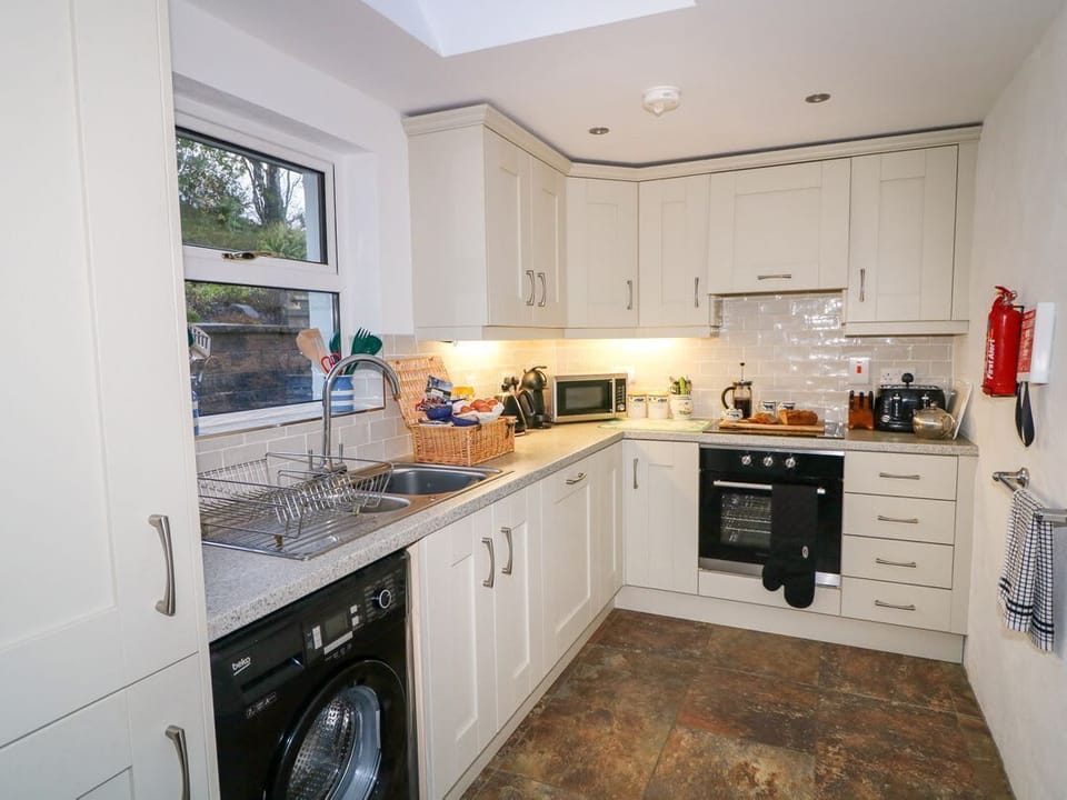 Woodleigh Cottage