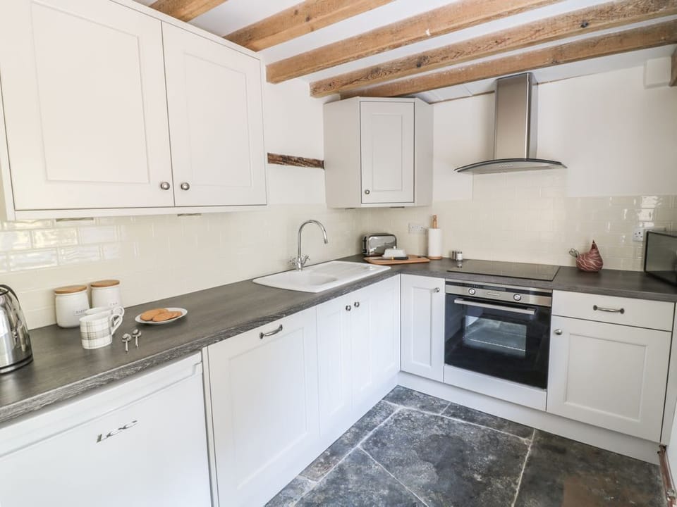Bear's Cottage