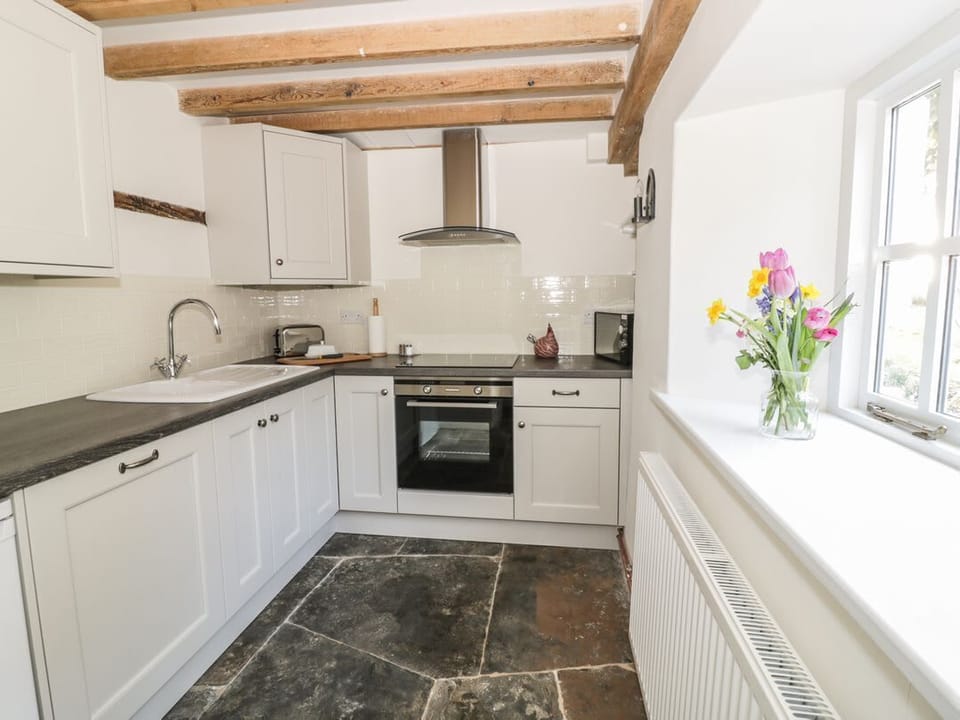Bear's Cottage
