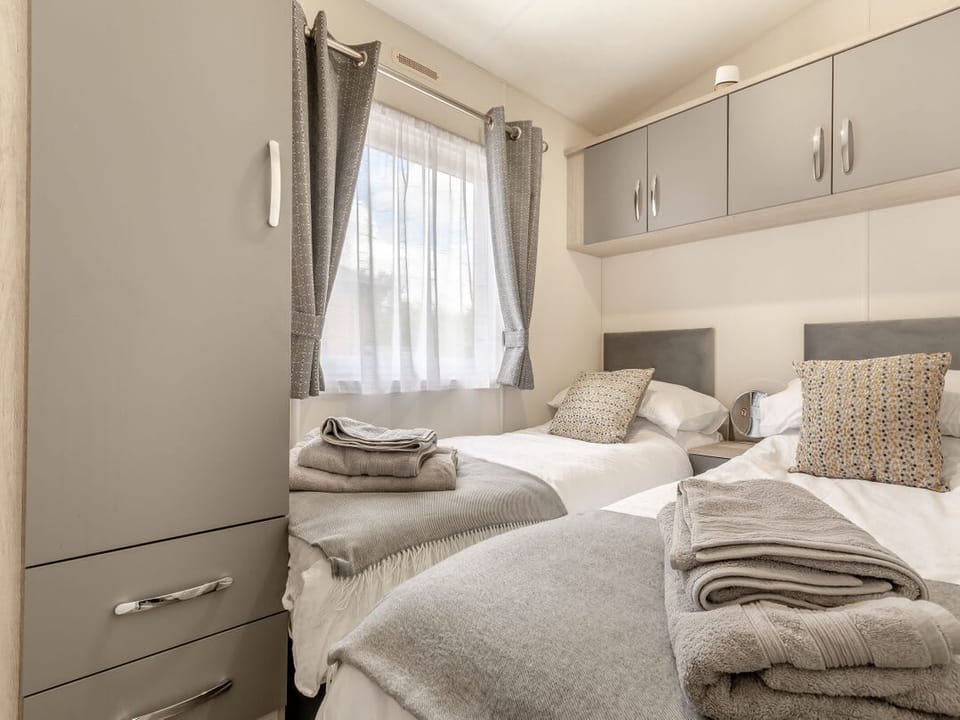 The Cotswold Holiday Lodge