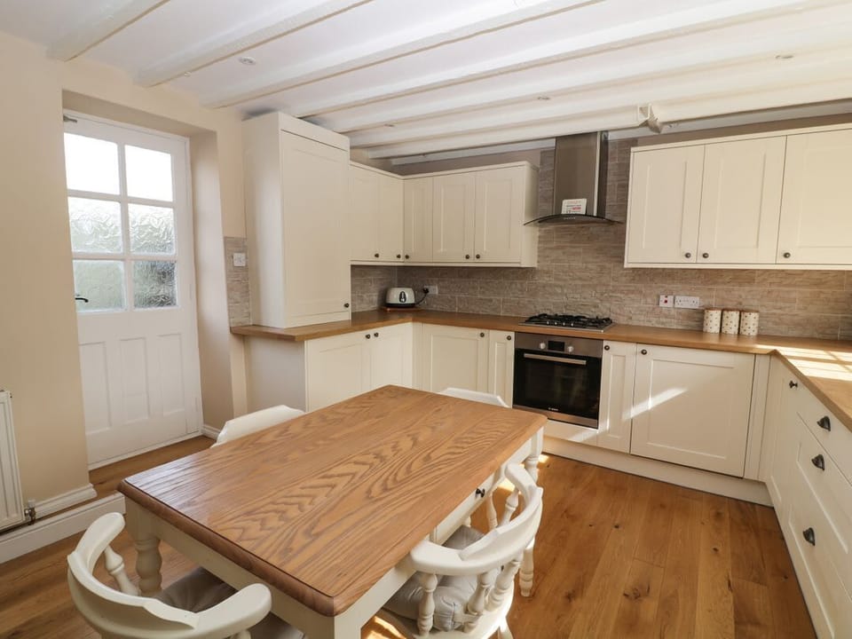 Farriers Cottage