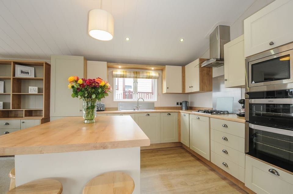 Lodge 70 at Riviera Bay Coastal Retreat