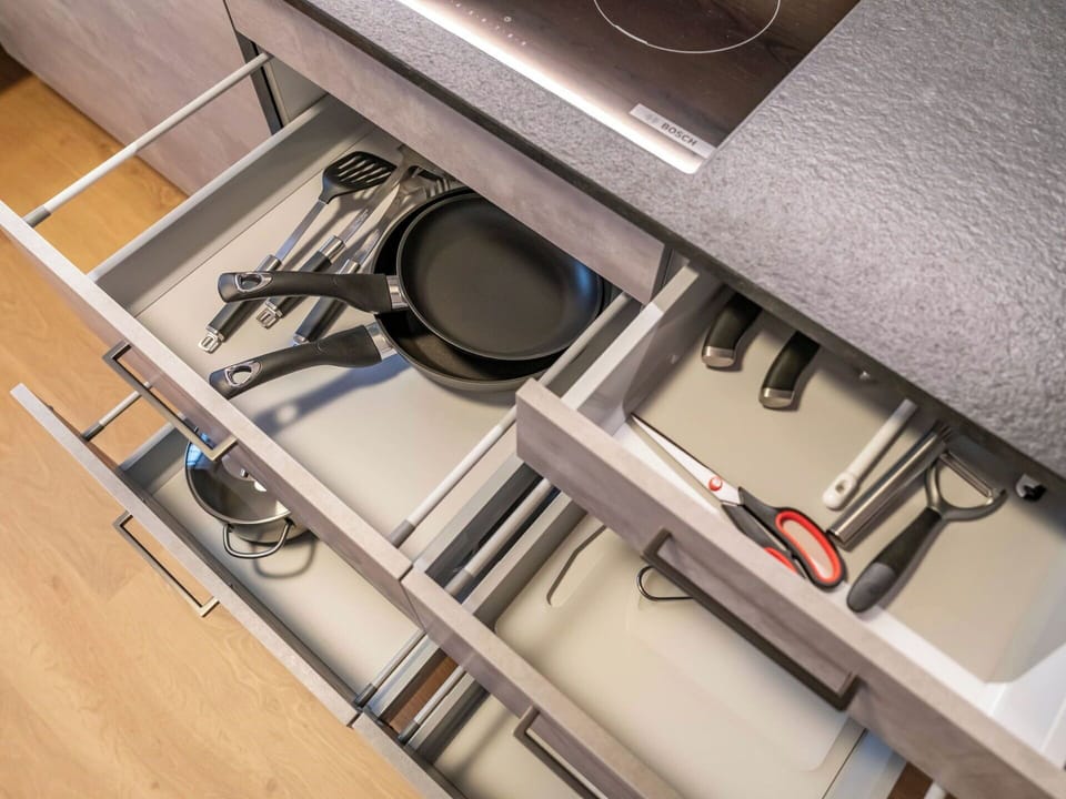 Kitchen, Kitchen Appliance, Countertop, Cabinetry, Major Appliance, Home Appliance, Kitchen Stove, Stove