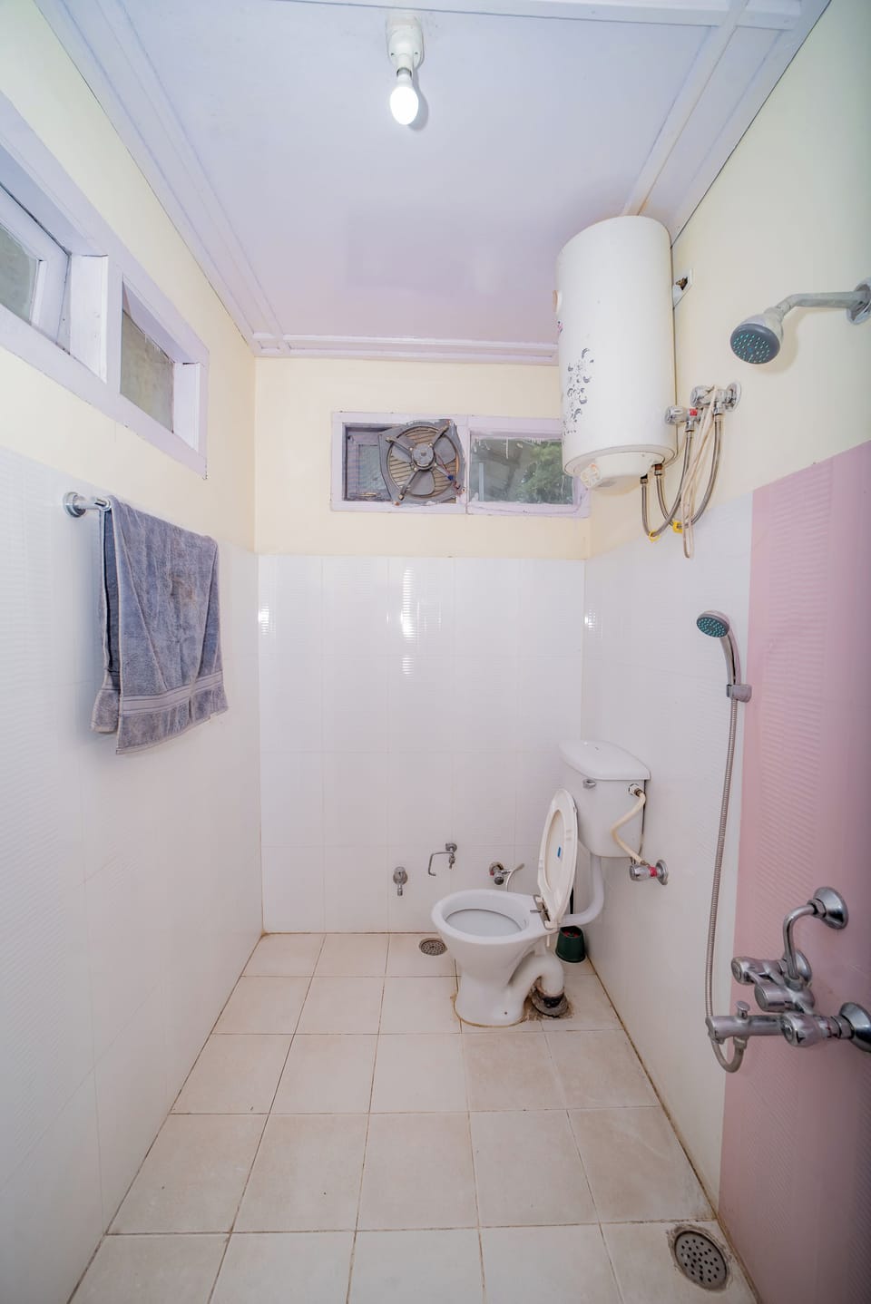 Deluxe Double Room, Garden View | Bathroom