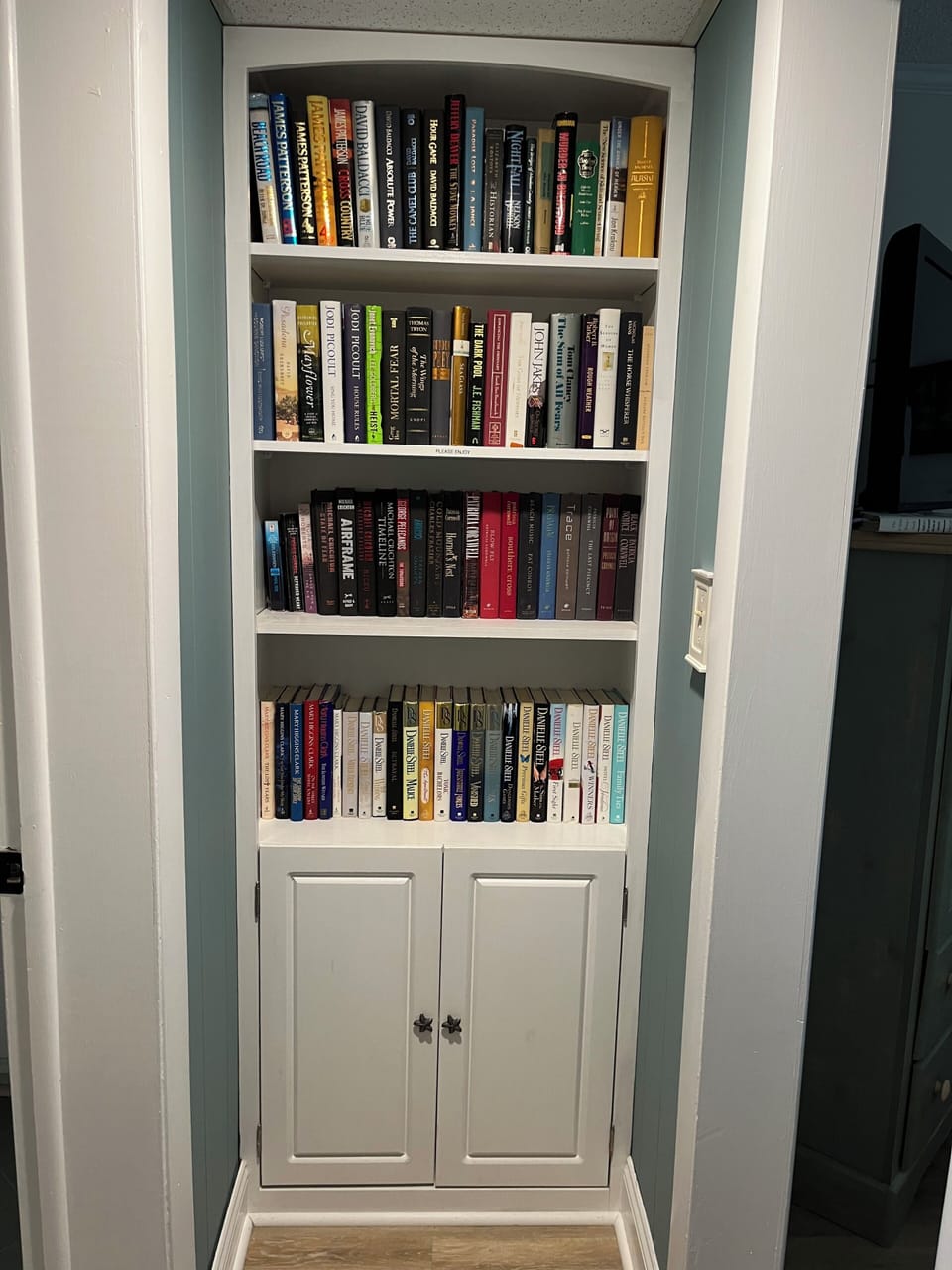 Enjoy in condo library—please return books after use so all guests can enjoy.