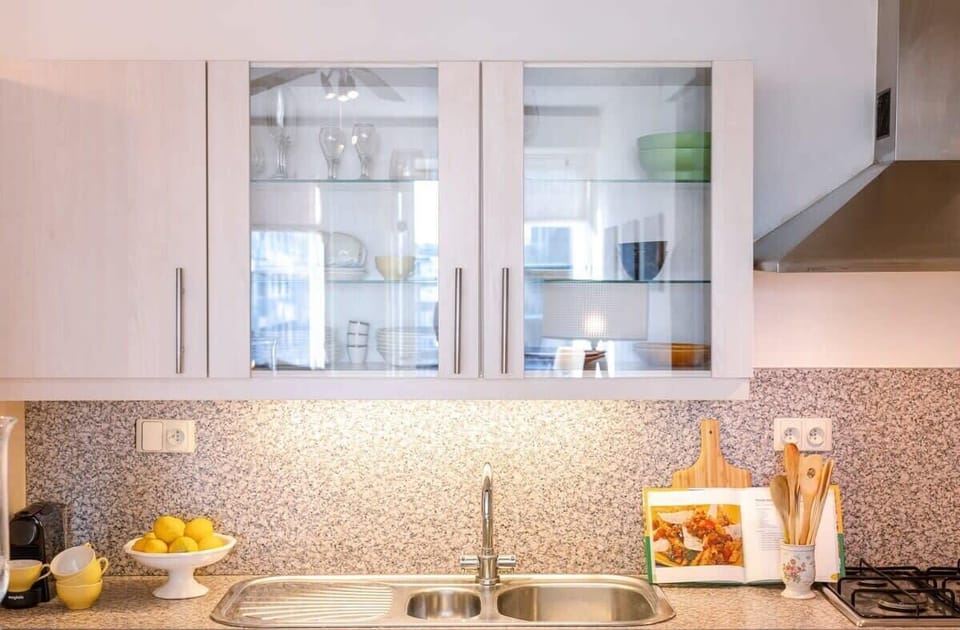 Equiped Kitchen