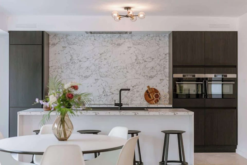 Open kitchen