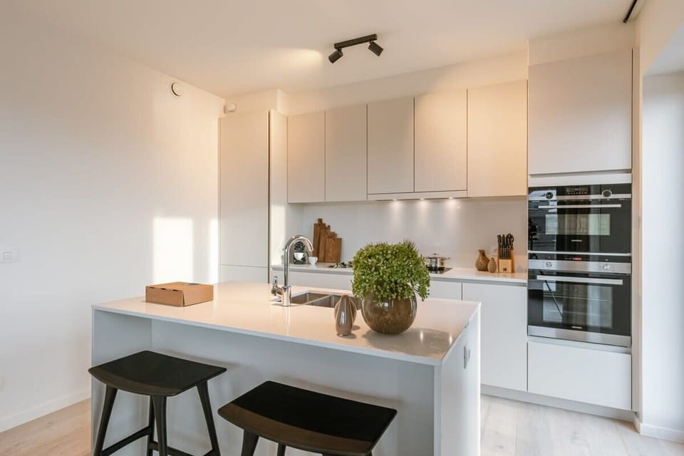 Modern and fully equipped kitchen area